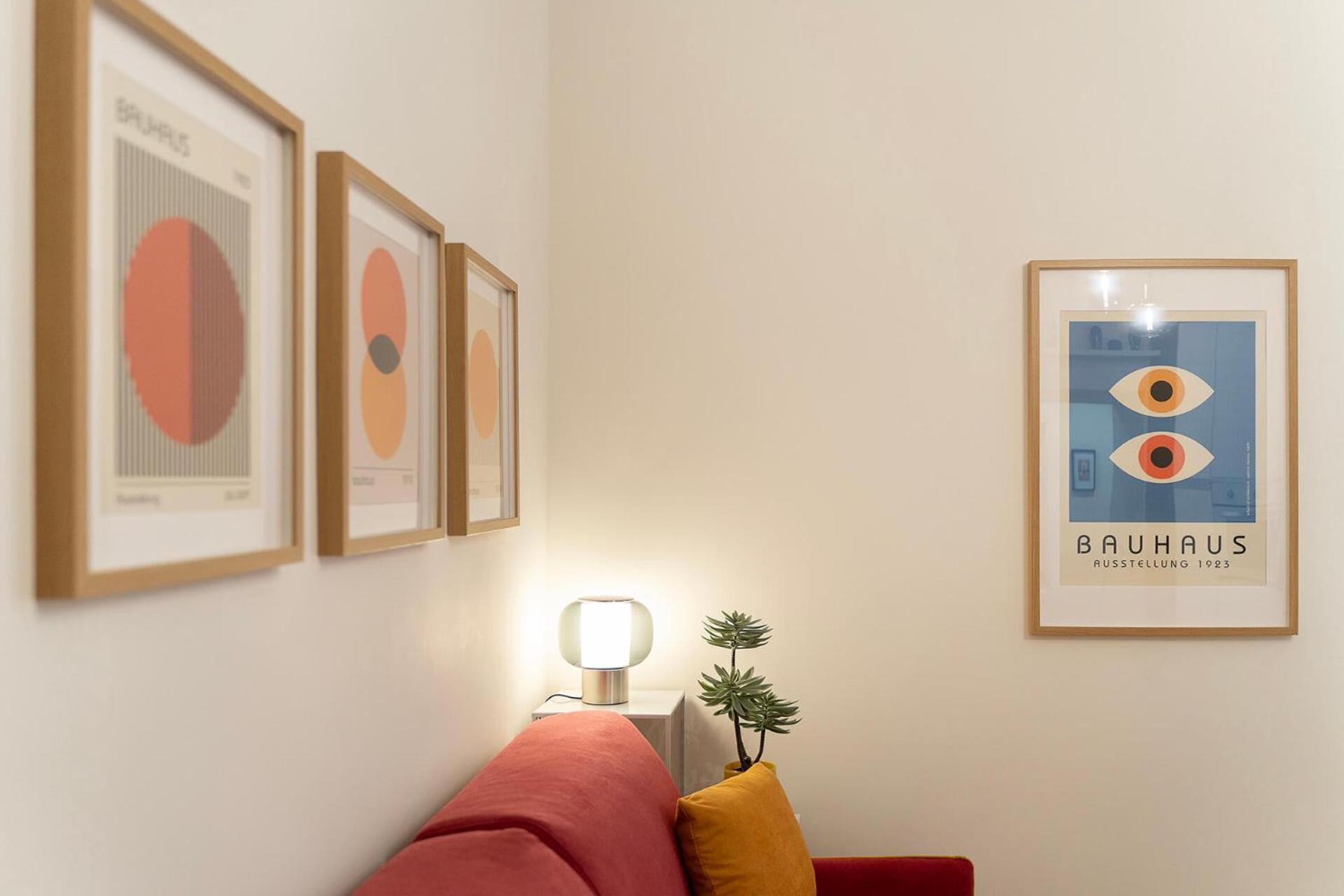 Apartment Pictadomus-albus, Metro Furio Camillo